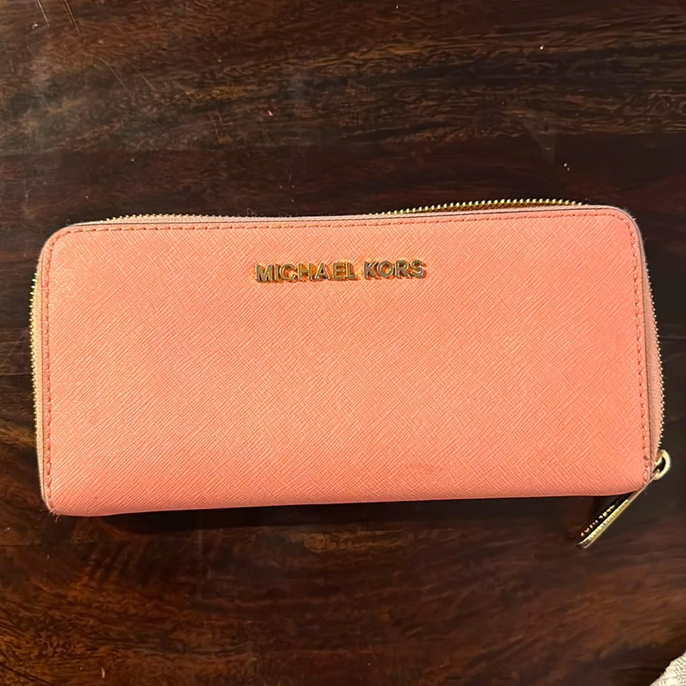 Michael Kors large continental zip wallet in light pink